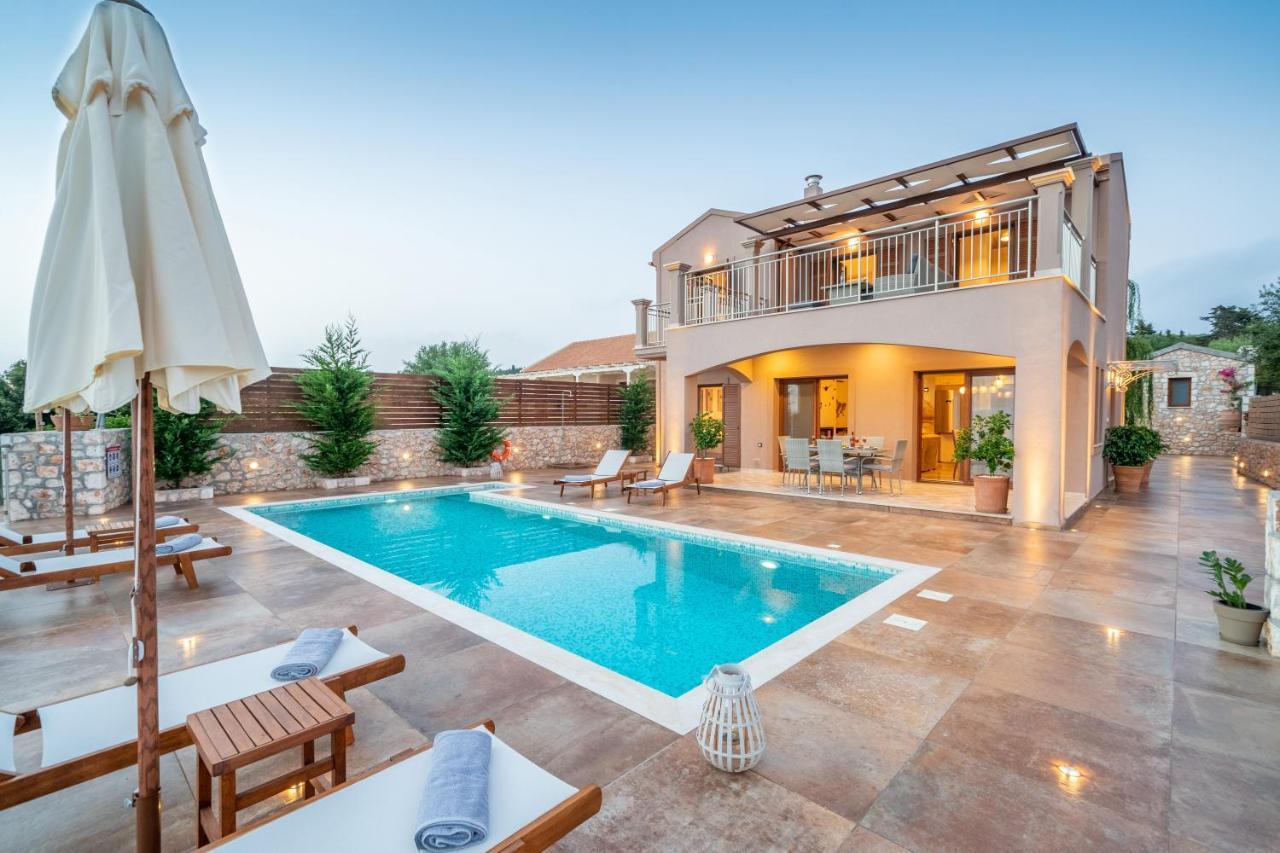 Villa Cleopatra Фискардон Экстерьер фото