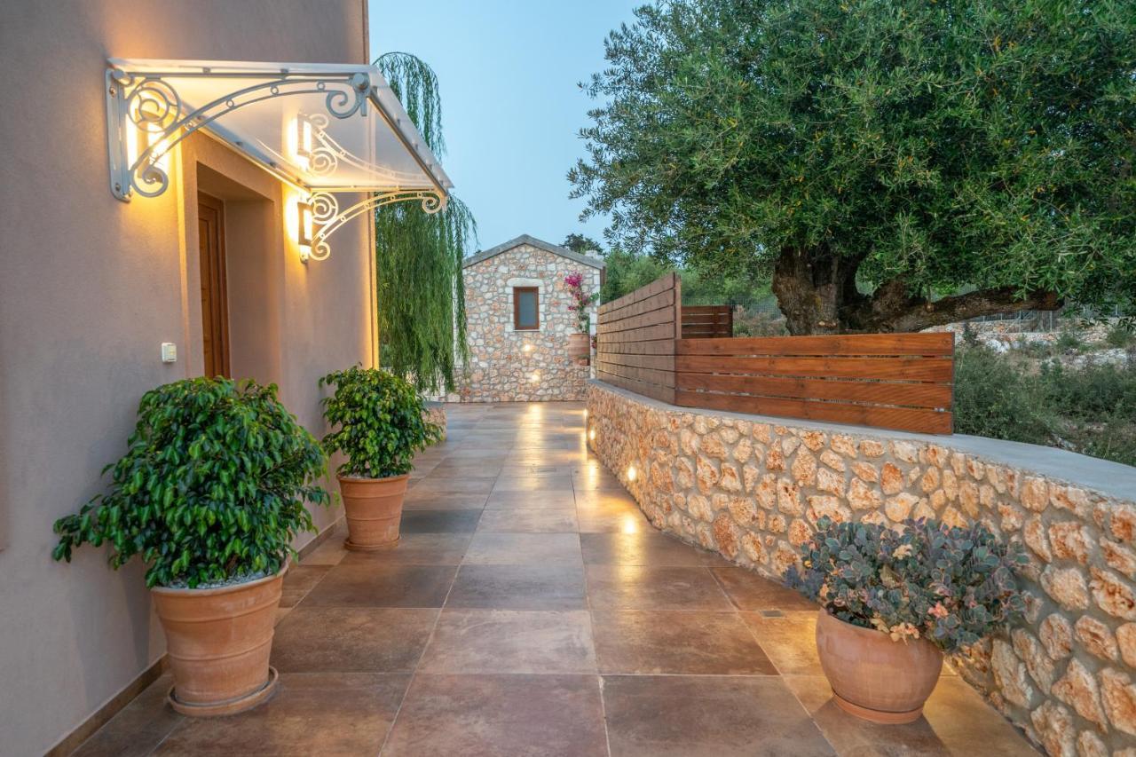 Villa Cleopatra Фискардон Экстерьер фото