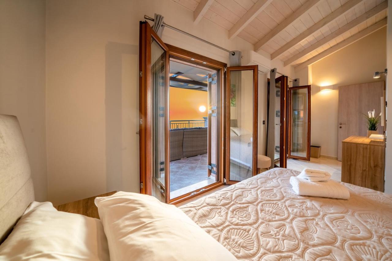 Villa Cleopatra Фискардон Экстерьер фото